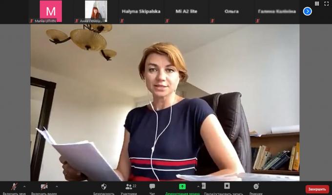 Представники поліції, влади та підрозділів з соціальної роботи та жінки Щастинської громади долучилися до онлайн-заходу Представники поліції, влади та підрозділів з соціальної роботи та жінки Щастинської громади долучилися до онлайн-заходу
