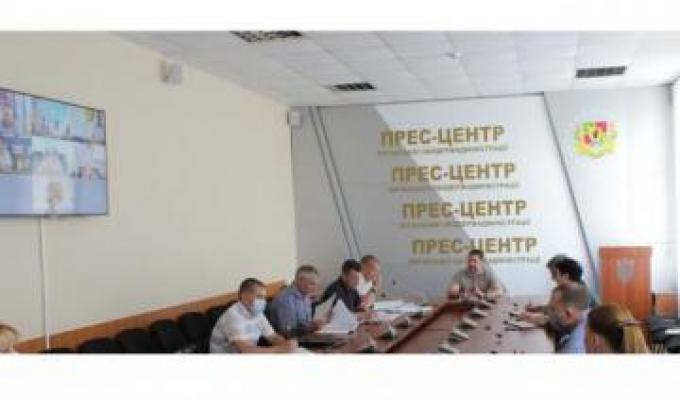 Із проблемами, що можуть загрожувати опалювальному сезону, звертайтеся негайно, – Сергій Гайдай керівникам міст, районів та підприємств Із проблемами, що можуть загрожувати опалювальному сезону, звертайтеся негайно, – Сергій Гайдай керівникам міст, районів та підприємств