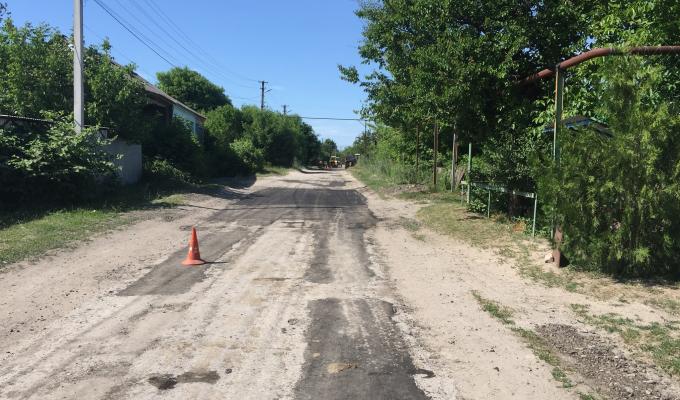 Новоайдарський райавтодор розпочав поточний ремонт автодороги 