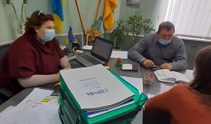 19.11.2020 року головою Новоайдарської РДА Тетяною Новиковою та головою районної ради Віктором Макогоном була проведена нарада