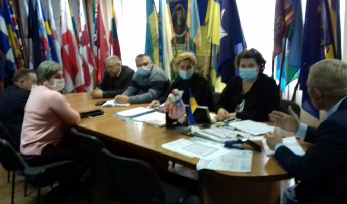 24.11.2020 року головою Новоайдарської РДА Тетяною Новиковою була проведена зустріч з головою Станично-Луганської РДА Золкіним Юрієм та головою Станично-Луганської районної ради Мягким Віктором 24.11.2020 року головою Новоайдарської РДА Тетяною Новиковою була проведена зустріч з головою Станично-Луганської РДА Золкіним Юрієм та головою Станично-Луганської районної ради Мягким Віктором