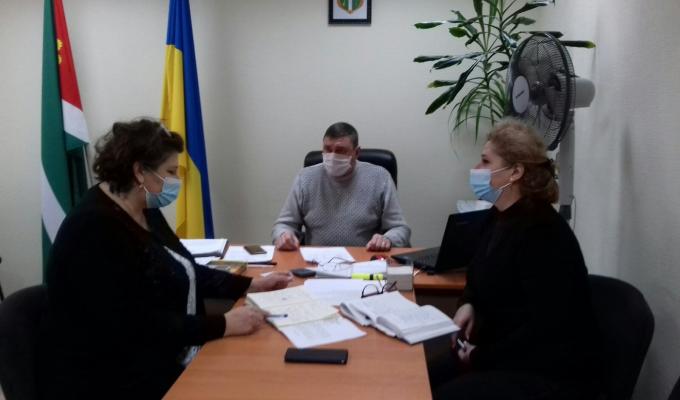 24.11.2020 року головою Новоайдарської РДА Тетяною Новиковою було проведена зустріч з  керівником ВЦА м. Щастя Дунець Олександром та Петропавлівським селищним  головою Балабай Олександром