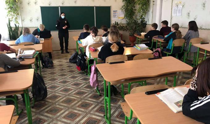 Поліцейські завітали до школярів Поліцейські завітали до школярів