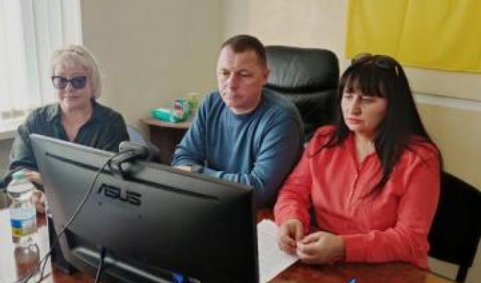 Евакуйовані медзаклади Луганщини приймають переселенців та місцевих жителів Евакуйовані медзаклади Луганщини приймають переселенців та місцевих жителів