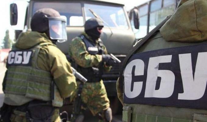 СБУ спільно з прокуратурою викрили хабарницьку схему під час одержання водійських посвідчень