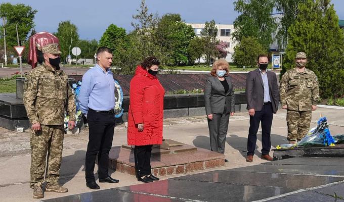 ПАМ’ЯТАЄМО ДЕНЬ ПАМ’ЯТІ ТА ПРИМИРЕННЯ ПАМ’ЯТАЄМО ДЕНЬ ПАМ’ЯТІ ТА ПРИМИРЕННЯ