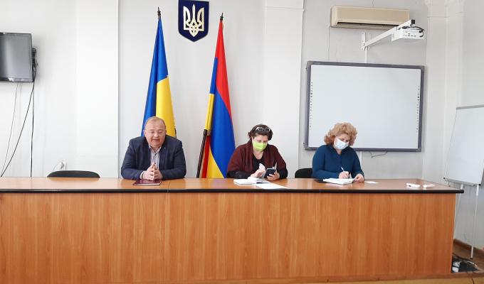 ВІДБУЛАСЬСЯ СПІЛЬНА ЗУСТРІЧ З ПРЕЗИДЕНТОМ ЛУГАНСЬКОЇ РЕГІОНАЛЬНОЇ ТОРГОВО - ПРОМИСЛОВОЇ ПАЛАТИ ВІДБУЛАСЬСЯ СПІЛЬНА ЗУСТРІЧ З ПРЕЗИДЕНТОМ ЛУГАНСЬКОЇ РЕГІОНАЛЬНОЇ ТОРГОВО - ПРОМИСЛОВОЇ ПАЛАТИ