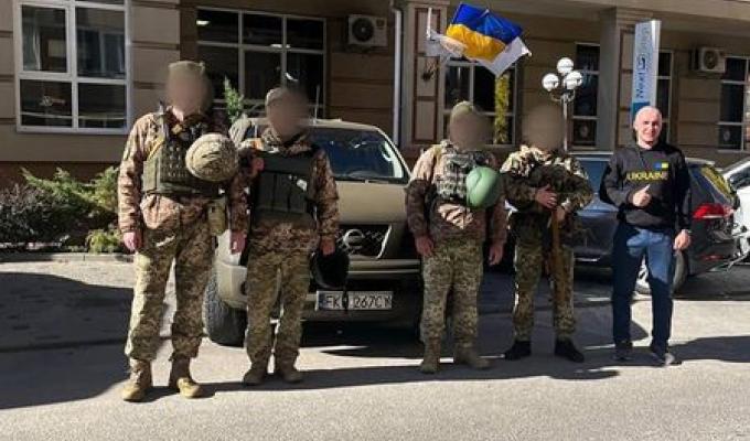Ще один пікап поїхав на допомогу Луганщині, - Сергій Гайдай Ще один пікап поїхав на допомогу Луганщині, - Сергій Гайдай