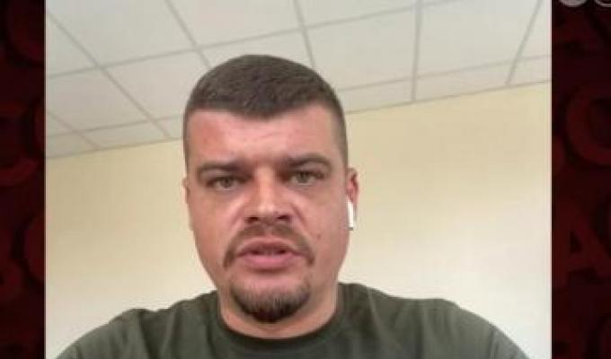 Жителям окупованої Луганщини погрожують депортацією, якщо вони не отримають паспорти рф у встановлені терміни (відео) Жителям окупованої Луганщини погрожують депортацією, якщо вони не отримають паспорти рф у встановлені терміни (відео)