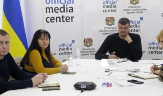 27 тренерів із системи МВС навчатимуть в регіонах країни безбар’єрному спілкуванню із постраждалими від війни 27 тренерів із системи МВС навчатимуть в регіонах країни безбар’єрному спілкуванню із постраждалими від війни