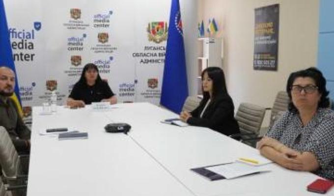 Митці Луганщини формують українську національну та громадянську ідентичність жителів області