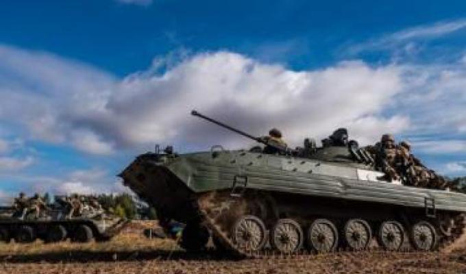 Із Невського евакуювали ще двох людей, на обігрівачі сєвєродончанам в окупації збирають у церквах, в місті вмирають люди по дорозі до лікарні - "швидку" викликати неможливо Із Невського евакуювали ще двох людей, на обігрівачі сєвєродончанам в окупації збирають у церквах, в місті вмирають люди по дорозі до лікарні - "швидку" викликати неможливо
