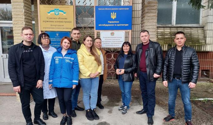 Керівництво Луганської ОДА перевіряють роботу Координаційного центру допомоги ВПО з Луганської області в м.Суми Керівництво Луганської ОДА перевіряють роботу Координаційного центру допомоги ВПО з Луганської області в м.Суми