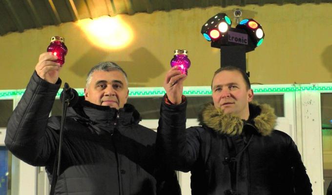 Вогонь миру зігрів домівки новоайдарців на Католицьке Різдво Вогонь миру зігрів домівки новоайдарців на Католицьке Різдво