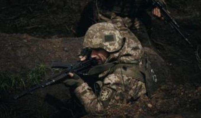 Чотири склади з боєприпасами росіян знищено на нашій ділянці фронту Чотири склади з боєприпасами росіян знищено на нашій ділянці фронту