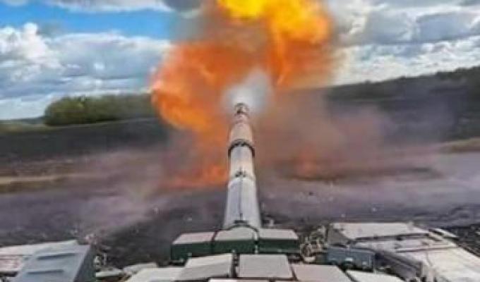 Поблизу Новоселівського та Кузьминого спробували просунутися росіяни, голосувати на так званих перших виборах в «лнр» можна буде упродовж 20 діб, у Станиці Луганській з червня не видаватимуть зарплату без відкритого рахунку в банку рф