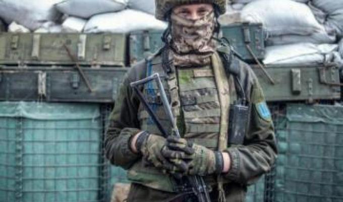 Звання Героя України присвоєне «Фанату» – загиблому командиру розвідувального взводу з Луганщини Звання Героя України присвоєне «Фанату» – загиблому командиру розвідувального взводу з Луганщини