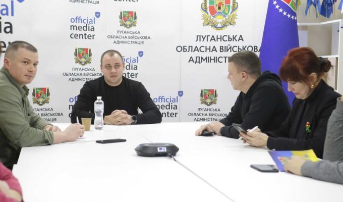 Триває навчання державних службовців у сфері підвищення підзвітності та прозорості