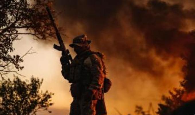 У Невському пролунало 15 вибухів, отримати адмінпослуги в Сєвєродонецьку можливо лише через військкомат, у Лисичанську вкотре оглядають порожні квартири на можливі дефекти У Невському пролунало 15 вибухів, отримати адмінпослуги в Сєвєродонецьку можливо лише через військкомат, у Лисичанську вкотре оглядають порожні квартири на можливі дефекти