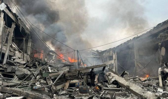 Київ. Дніпро. Харків. Запоріжжя. Одеса. Львів. Сьогоднішній ранок для багатьох українців став трагічним. Київ. Дніпро. Харків. Запоріжжя. Одеса. Львів. Сьогоднішній ранок для багатьох українців став трагічним.