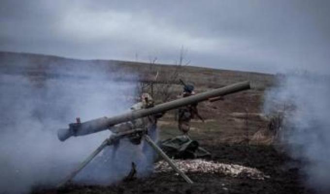 Гірникам луганського «Східвугілля» винні 400 мільйонів, у Новопсковській громаді окупанти понад два роки не можуть поновити автобусне сполучення, авіаційними бомбами росіяни зруйнували ще два будинки в Невському Гірникам луганського «Східвугілля» винні 400 мільйонів, у Новопсковській громаді окупанти понад два роки не можуть поновити автобусне сполучення, авіаційними бомбами росіяни зруйнували ще два будинки в Невському