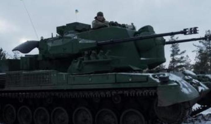 У Рубіжному росіяни не сплачують за комунальні послуги – господарям квартир нарахували борги, зима в Сєвєродонецьку – у 9-поверхівці залишилося 15 жителів, до звільненої Новолюбівки привезли хліб і продукти харчування У Рубіжному росіяни не сплачують за комунальні послуги – господарям квартир нарахували борги, зима в Сєвєродонецьку – у 9-поверхівці залишилося 15 жителів, до звільненої Новолюбівки привезли хліб і продукти харчування