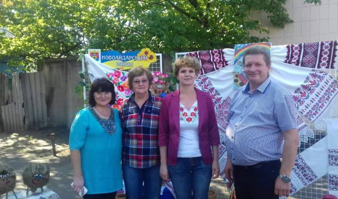 Участь Новоайдарського району в виставці присвяченій святу «Миру та Єдності»