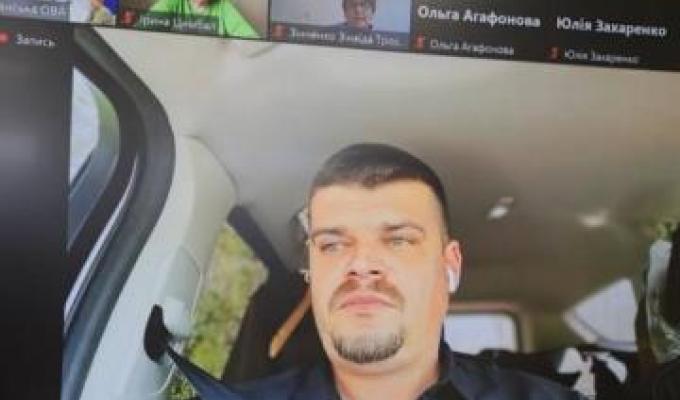 Педагоги Луганщини пройдуть тренінги з підвищення кваліфікації із впровадження стандартів реформи «Нової української школи» Педагоги Луганщини пройдуть тренінги з підвищення кваліфікації із впровадження стандартів реформи «Нової української школи»