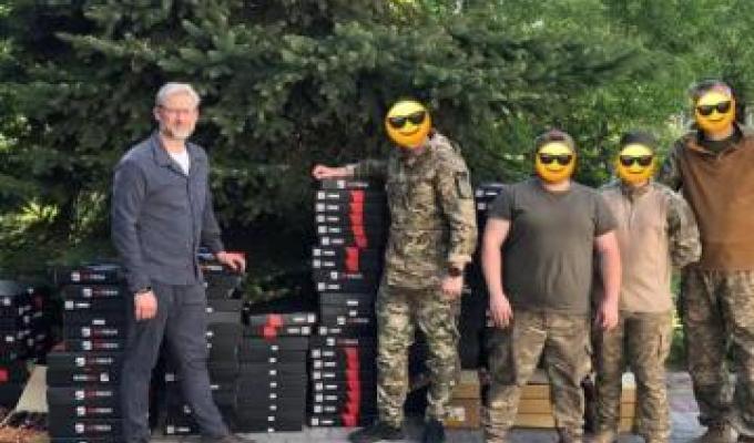 Артем Лисогор: передали нашим оборонцям ще 130 дронів Артем Лисогор: передали нашим оборонцям ще 130 дронів