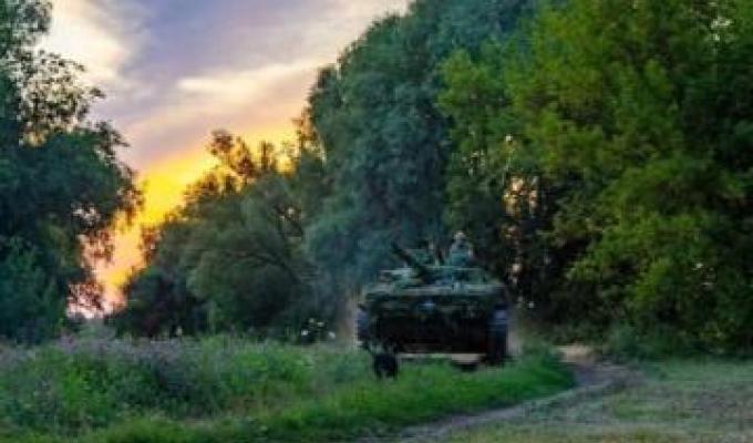 Відсьогодні в Лисичанську окупанти призупиняють рух автобусів – не вистачає пального, в захоплених 10 років тому містах Луганщини значні перебої з водопостачанням, Макіївку обстріляли некерованими авіаційними ракетами Відсьогодні в Лисичанську окупанти призупиняють рух автобусів – не вистачає пального, в захоплених 10 років тому містах Луганщини значні перебої з водопостачанням, Макіївку обстріляли некерованими авіаційними ракетами