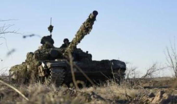 Гроші та соціальний пакет пропонують школярам Старобільщини за підписання контракту з армією рф, в «лнр» чоловіки стають до лав «Батьків росії» і йтимуть на фронт, атаки ворога відбиті у Серебрянському лісі Гроші та соціальний пакет пропонують школярам Старобільщини за підписання контракту з армією рф, в «лнр» чоловіки стають до лав «Батьків росії» і йтимуть на фронт, атаки ворога відбиті у Серебрянському лісі
