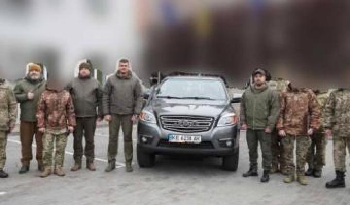 До Дня Збройних Сил України відзначили військовослужбовців з Луганщини До Дня Збройних Сил України відзначили військовослужбовців з Луганщини