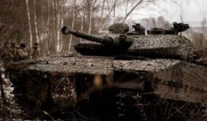 Закликають школярів йти на контрактну службу – окупанти подовжують термін дії вступних іспитів до вишів рф, в «лнр» вдвічі підвищено мито за реєстрацію прав власності на майно – юр. особи платитимуть 44 тис. рублів, ворог атакував у Серебрянському лісі