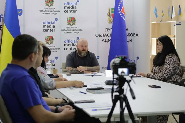 На Конгресі місцевих та регіональних влад підійматимемо питання залучення громад Луганщини до усіх можливих проєктів із будівництва житла, – Олексій Харченко На Конгресі місцевих та регіональних влад підійматимемо питання залучення громад Луганщини до усіх можливих проєктів із будівництва житла, – Олексій Харченко