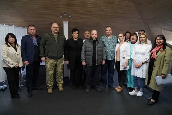 Невипадково моя перша робоча поїздка відбулась до Рівненщини, – Олексій Харченко відвідав 14 релокованих закладів Невипадково моя перша робоча поїздка відбулась до Рівненщини, – Олексій Харченко відвідав 14 релокованих закладів