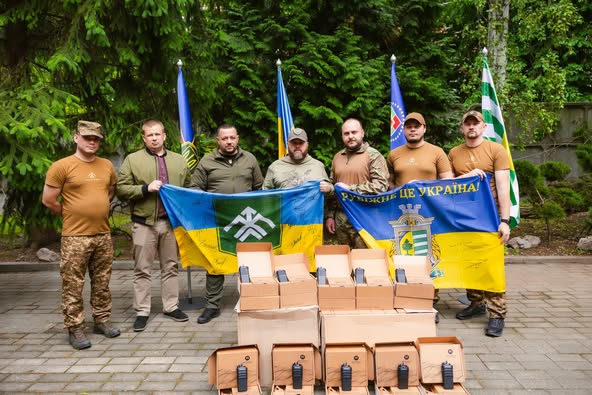 Олексій Харченко: нацгвардійців з «Хартії» забезпечили засобами зв’язку на два мільйони гривень Олексій Харченко: нацгвардійців з «Хартії» забезпечили засобами зв’язку на два мільйони гривень