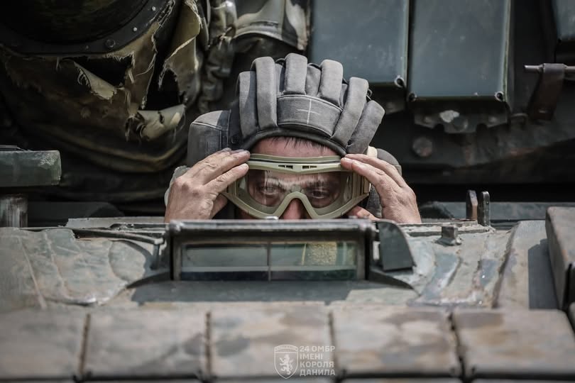 Обіцянка забута – із 1 липня в «лнр» вкотре підвищать комуналку, у Сватовому з 1 січня «віджату» нерухомість віддаватимуть третім особам, ворог атакував біля Надії та Греківки Обіцянка забута – із 1 липня в «лнр» вкотре підвищать комуналку, у Сватовому з 1 січня «віджату» нерухомість віддаватимуть третім особам, ворог атакував біля Надії та Греківки