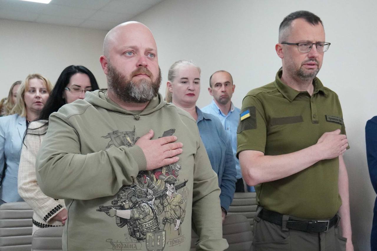 Державна служба – це сервіс для людей, - Олексій Харченко привітав колег із Днем державної служби Державна служба – це сервіс для людей, - Олексій Харченко привітав колег із Днем державної служби