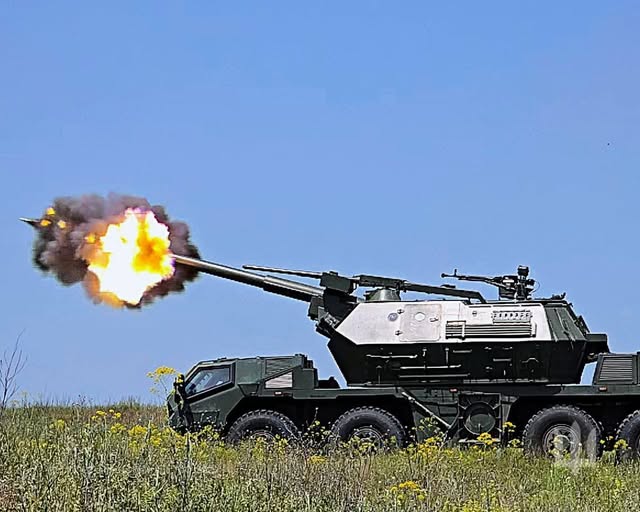 Більше 78 тисяч школярів «лнр» росіяни залучили до пропагандистського руху, у Луганську практично зупинені роботи на аварійному мості – рух перекрито з лютого, ворог атакував біля трьох сіл Луганщини