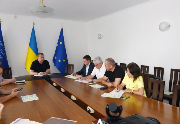У Мінмолодьспорту обговорили проєкт «Шлях чемпіонів» з фізкультурно-спортивними товариствами