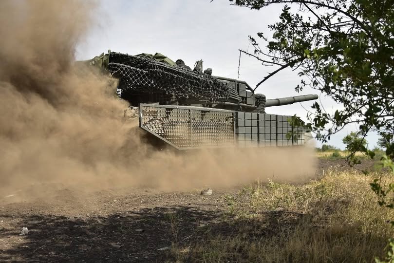 За два роки тариф на вивезення сміття в "лнр" підвищили у два рази, понад два роки окупанти обіцяють підготувати проєкт відновлення мосту в Щасті, 71 безпілотник застосував ворог на нашій ділянці фронту