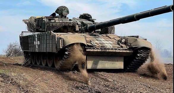 У «лнр» росіяни розпочали масштабну перепідготовку вчителів історії, у Сіверськодонецьку виявили черговий ремонт будинку лише «на папері», понад 20 разів атакували загарбники на нашій ділянці фронту