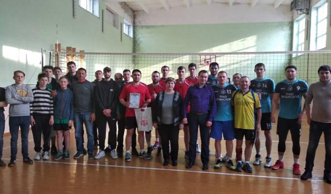 VII тур Чемпіонату Луганської області з волейболу серед чоловічих команд в Новоайдарському районі VII тур Чемпіонату Луганської області з волейболу серед чоловічих команд в Новоайдарському районі