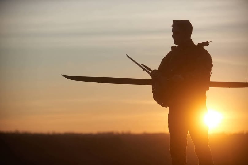 опис зображення для сліпих в одне речення докладно