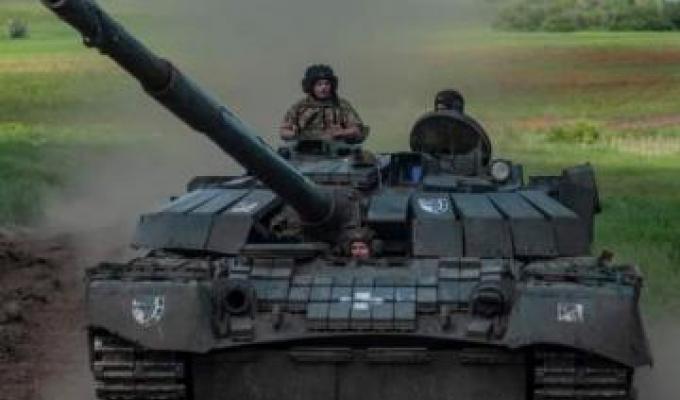Офіцерів силових структур так званої «лнр» замінюють росіянами і відправляють фронт, мобілізованим на окупованих територіях забороняють користуватися мобільними, по Білогорівці завдано авіаційного удару