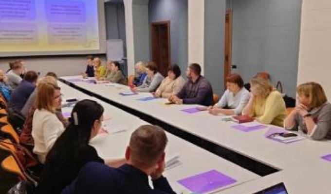 Особливості здійснення публічного адміністрування на території Донецької та Луганської областей розглянули представники громад сходу України Особливості здійснення публічного адміністрування на території Донецької та Луганської областей розглянули представники громад сходу України