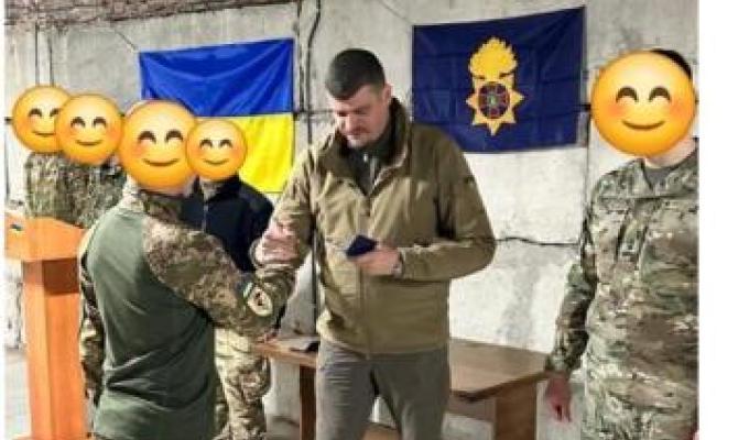 Наші нацгвардійці протягом десятиріччя стримують росіян на Луганщині, – Артем Лисогор відзначив бійців ще двох бригад НГУ Наші нацгвардійці протягом десятиріччя стримують росіян на Луганщині, – Артем Лисогор відзначив бійців ще двох бригад НГУ