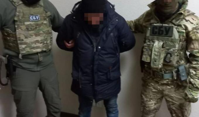 На Луганщині СБУ затримала гранатометника бойовиків На Луганщині СБУ затримала гранатометника бойовиків