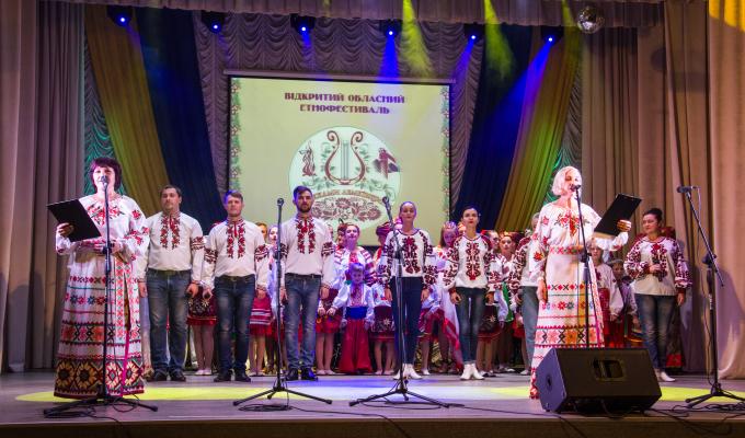 У Новоайдарі відбувся відритий обласний етнофестиваль «Стежками Лемківщини» У Новоайдарі відбувся відритий обласний етнофестиваль «Стежками Лемківщини»