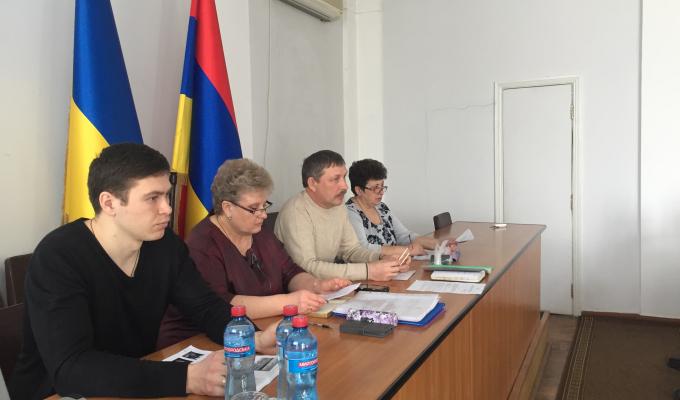 Нарада з бджолярами Новоайдарського району